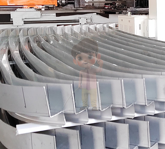 北京汽车型材拉弯加工服务介绍与工艺优势！