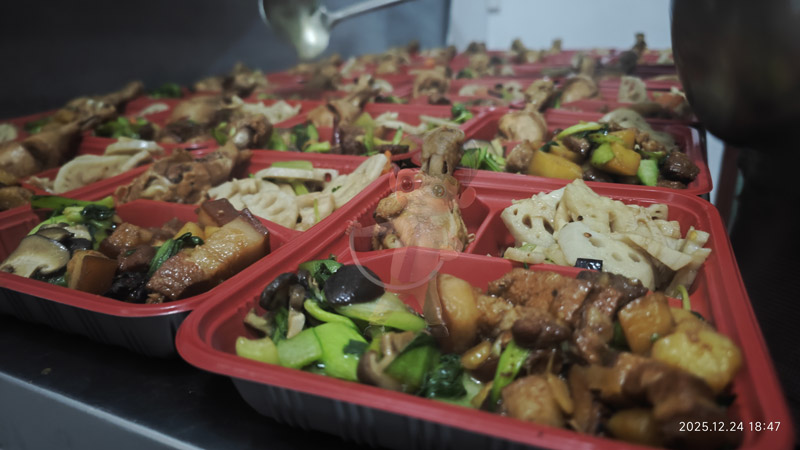 北京拉弯厂的平安夜重不重要?当然重要,更重要的是平安喜乐,愿盛达拉弯人所念皆所愿,平安顺遂、喜乐无忧! 北京拉弯厂的平安夜重不重要?当然重要,更重要的是平安喜乐,愿盛达拉弯人所念皆所愿,平安顺遂、喜乐无忧!